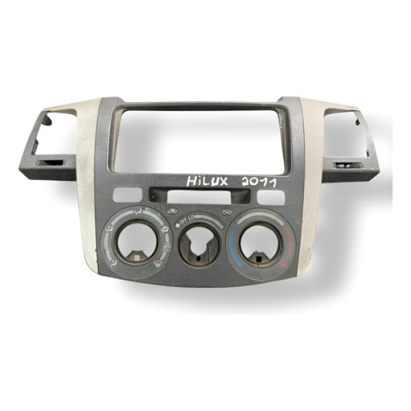 Moldura Central Painel Ar Toyota Hilux 2005 /2011 554200k010