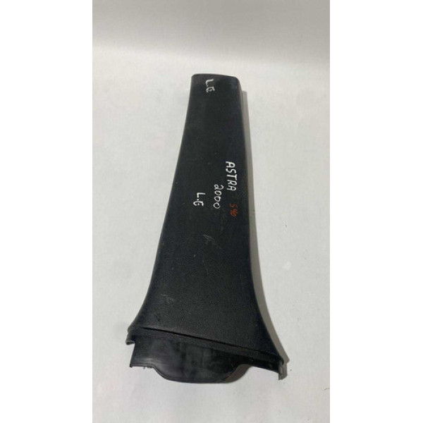Moldura Inferior Coluna Esquerda Gm Astra Gl 2000 93267197