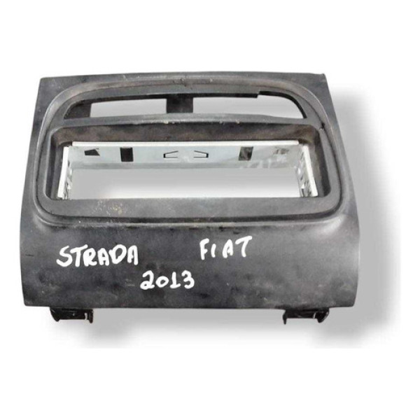Acabamento Moldura Rádio Painel Fiat Strada 2013 100196954
