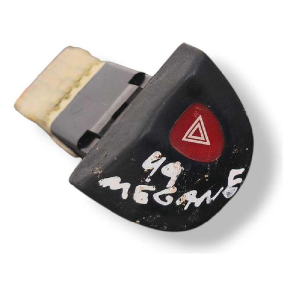 Botão Pisca Alerta Renault Megane  1.6 1998 1999 2000 2001 Preto