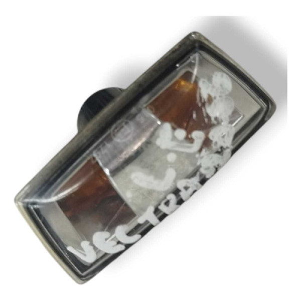 Lanterna Seta Paralama Esquerdo Gm Vectra Elite 06 13131298