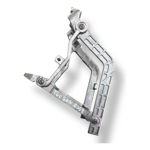 Suporte Trambulador Hyundai  Tucson 2.0  2008 467102e000