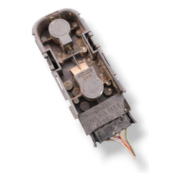 Circuito Lanterna Tras Direito Vw Santana 2000 3059452573 Bege