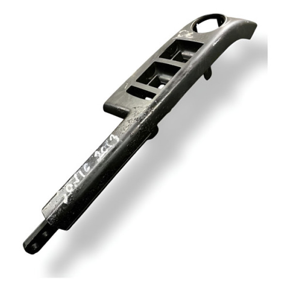 Moldura Botão Vidro Dianteiro Eqsuerdo Chevrolet Sonic 2013