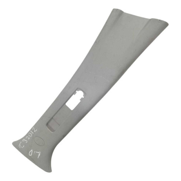 Acabamento Coluna Lateral Direita Citroën C3 2012 9647611577