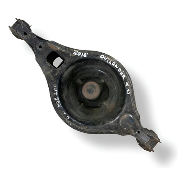 Balança Traseira Direita Mitsubishi Outlander 2016 2017 2018