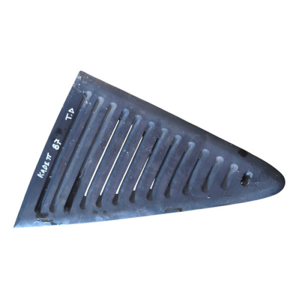 Acabamento Coluna Traseira Direita Gm Kadett 1987 52280070