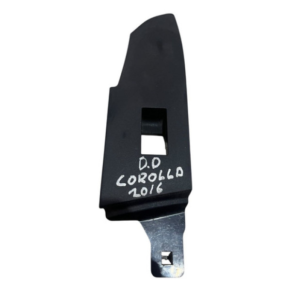 Moldura Botão Vidro Dianteiro Direito Corolla 16 7423102f10