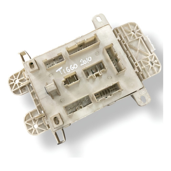 Caixa Fusíveis Chery Tiggo 2 2.0 2009 2010 2011 T113723060