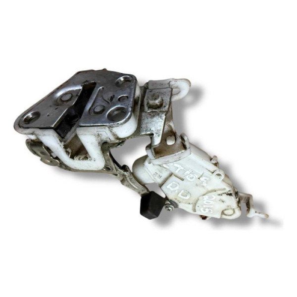 Fechadura Porta Dianteira Direita Toyota Etios 2014/2015