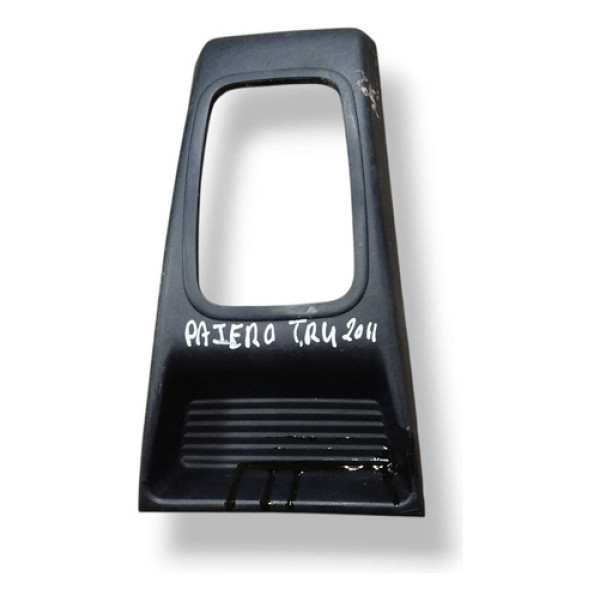 Moldura Console Central Mitsubishi Pajero Tr4 2011 Mr402886