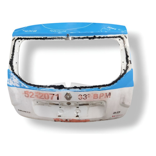 Tampa Traseira Sem Fechadura Renault  Duster 2015 Detalhe