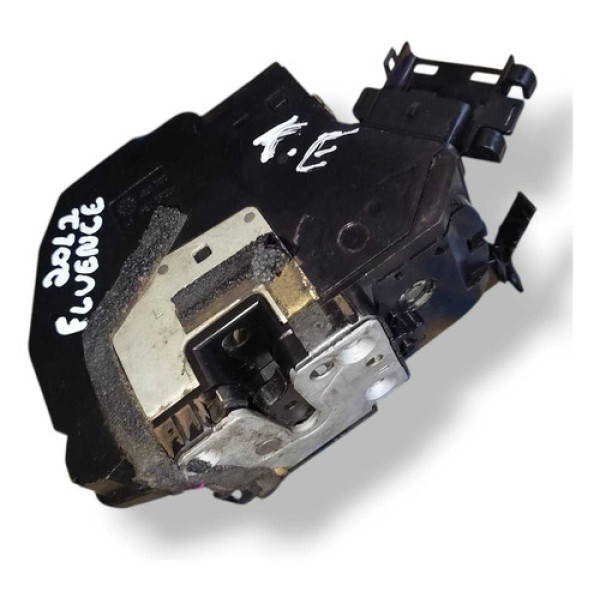 Fechadura Porta Traseira Esquerda Fluence 2013 825030019r