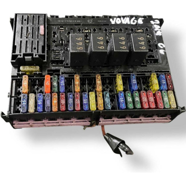 Caixa Fusíveis Volkswagen Voyage 1.6 2014 2015 134823175