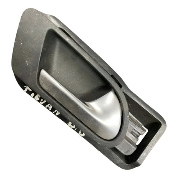 Maçaneta Interna Dianteira Direita Vw Tiguan 2011 5n0837198 Dianteira