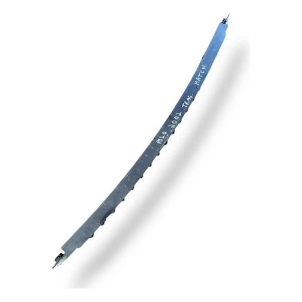 Guia Parachoque Traseiro Volkswagen  Polo 1.6 2004 6q6807863