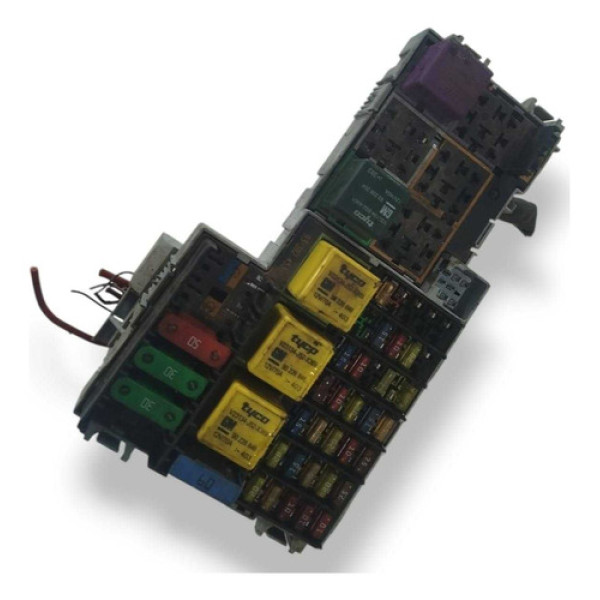 Caixa Fusivel Chevrolet Montana 1.8 2004 2005 A 2008