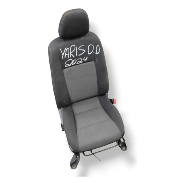 Banco Dianteiro Direito Toyota Yaris Sedan 2024 2025 2026 Preto