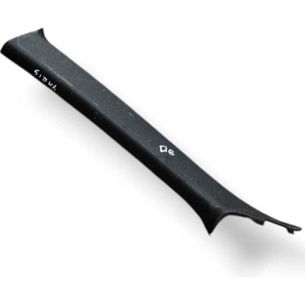 Moldura Coluna Direiteira Direita  Yaris 2025 622120d790