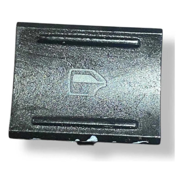 Botao Vidro Traseira Direita Volkswagen Voyage 5u0959855