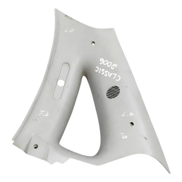 Acabamento Direito Chevrolet Corsa Classic 2005 93228684