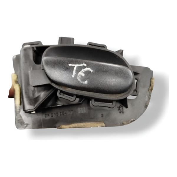 Maçaneta Interna Traseira Esquerda 206 Sw 2007 9623698477 - Preto - Traseira