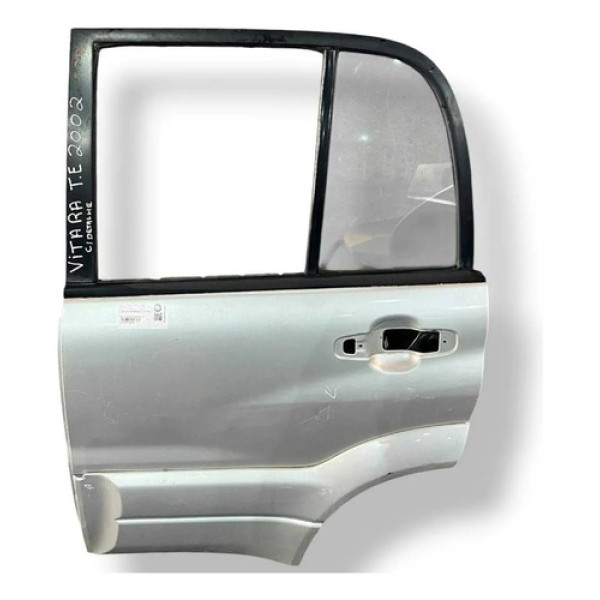 Porta Traseira Esquerda Suzuki Grand Vitara 2000/02 Detalhe Traseira Esquerda Prateado