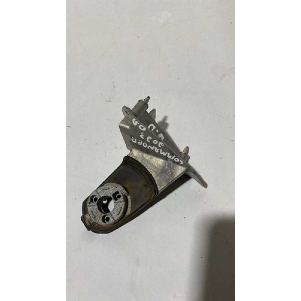 Suporte Do Retrovisor Lado Direito Jeep Commander 2023