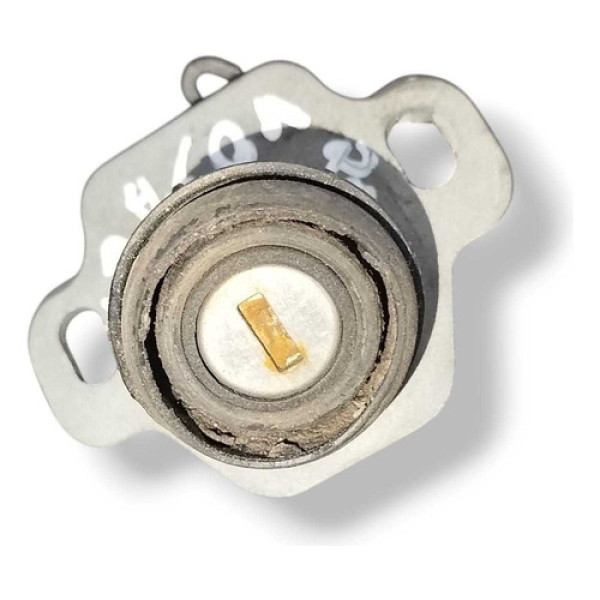 Cilindro Fechaura Tampa Traseira Volkswagen Voyage 2014