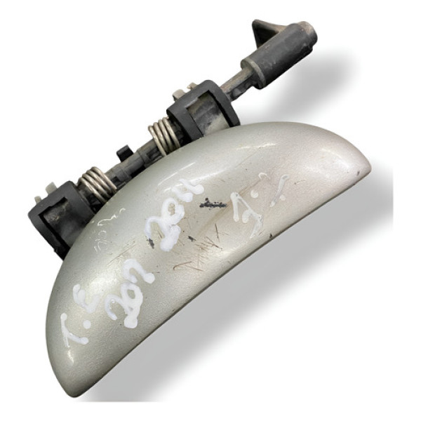 Maçaneta Externa Dianteira Esquerda Peugeot 207 2011 2012 Prateado Traseira