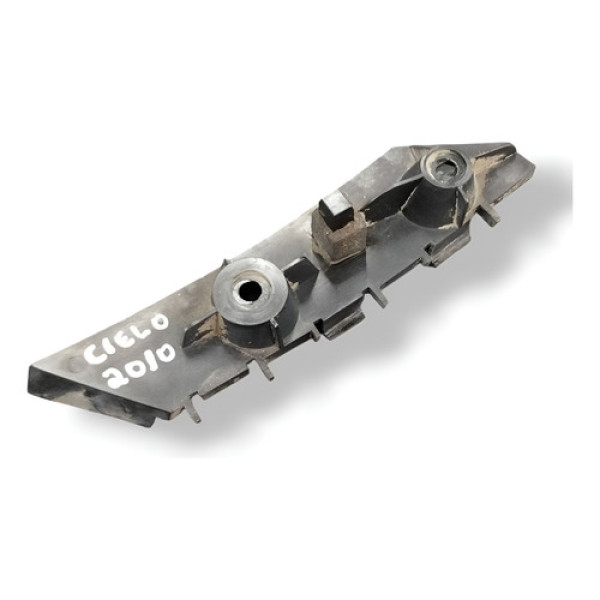 Guia Parachoque Traseiro Direito Chery Cielo M122804526