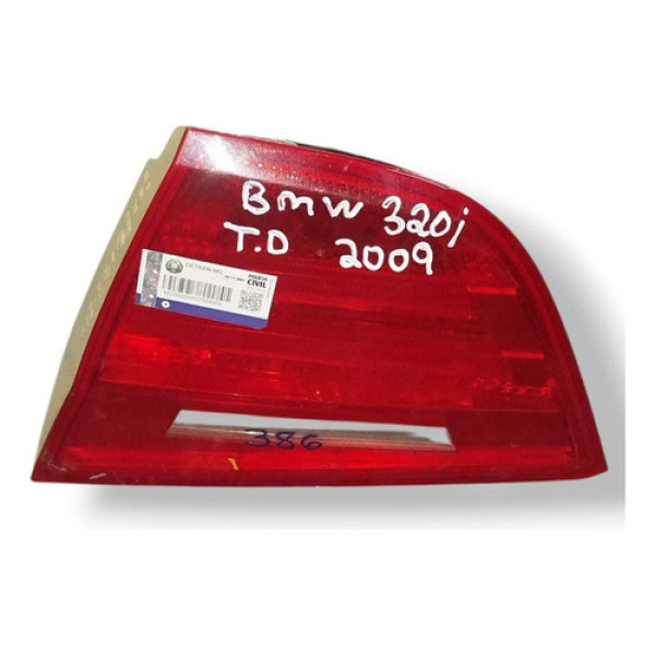 Lanterna Tampa Lado Direito Bmw 320i 2009 2010 2011 218402 Direito/passageiro Água