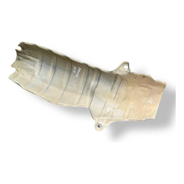 Defletor Calor Escapamento Toyota Corolla 2014 2015 A 2019