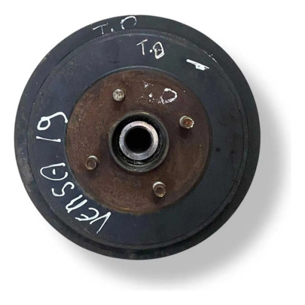 Cubo De Roda Traseira Direita Manual Nissan Versa 2018 2019