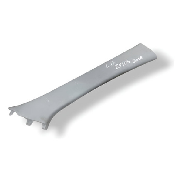 Acabamento Coluna Parabrisa Direito Toyota 2018 622110d551