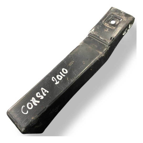 Guia Parachoque Traseiro Direito Hevrolet Corsa 10 93300098