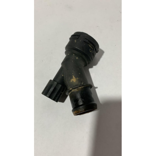 Conexão Inferior Radiador Vw Polo 6q0122291f 