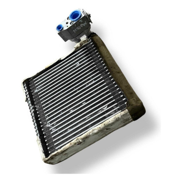 Radiador Ar Condicionado Nissan March 1.6  2012 922001hf0a 