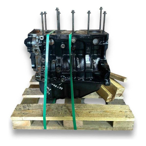 Motor Parcial Renault Clio Logan 1.0 16v 2005 068773 