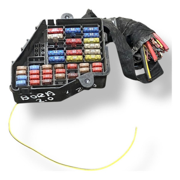 Caixa De Fusíveis Vw 8d1941824 Golf Passat Bora 1995/2005