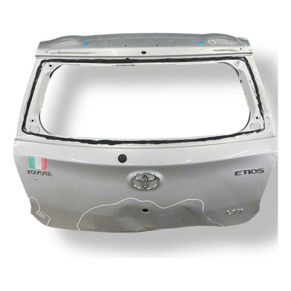 Tampa Traseira S/fechadura Com Detalhe Toyota Etios 2015
