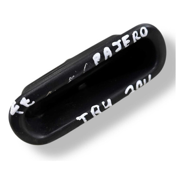 Puxador Porta Tras Esquerda Mitsubishi Pajero 2011 430654 1 Traseira