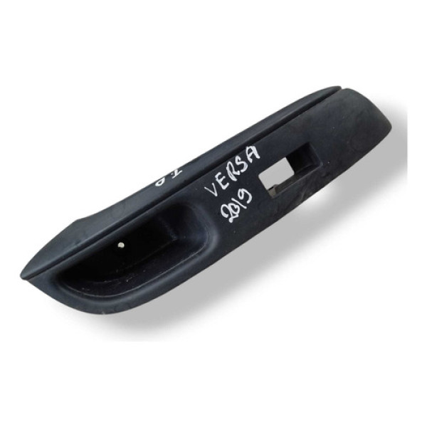 Moldura Botao Traseira Direita Nissan Versa 19 20 829609ke0a