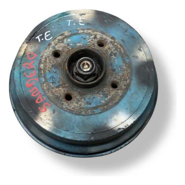 Cubo Roda Traseiro Esquerdo Renault Sandero 1.0 2013 2014