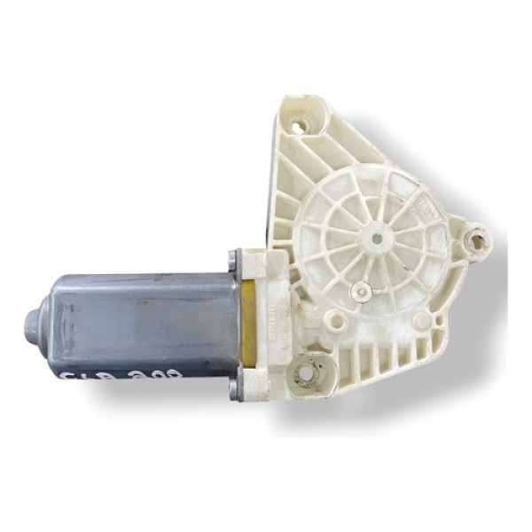 Máquina Vidro Traseiro Esquerdo Cla 200 2013/2015 A55382110