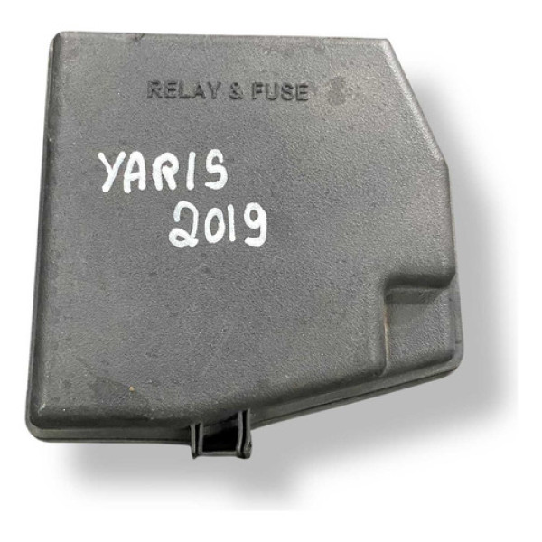 Tampa Caixa Fusíveis Toyota Yaris 2018 2019 2020 826620d610