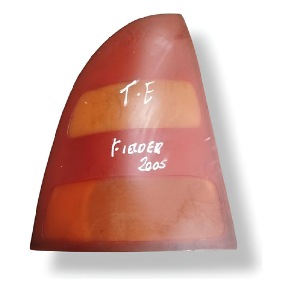 Lanterna Esquerda Toyota Fielder  2005 2006 2007 Detalhe Esquerdo/motorista Vermelho