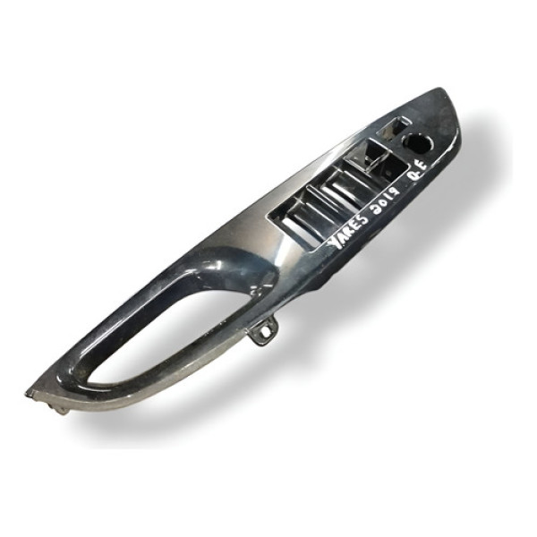 Moldura Vidro Eletrico Dianteiro Esquerdo Yaris 2019 74232