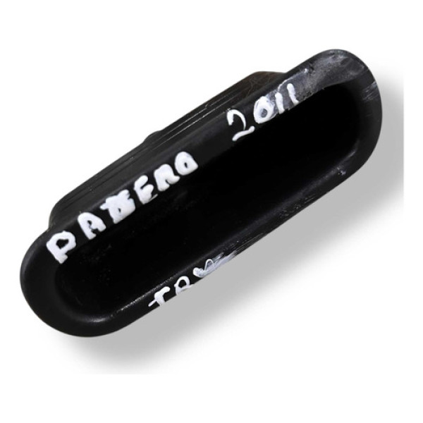 Puxador Porta Traseira Direita Mitsubishi Pajero 2011 430654 1 Dianteira