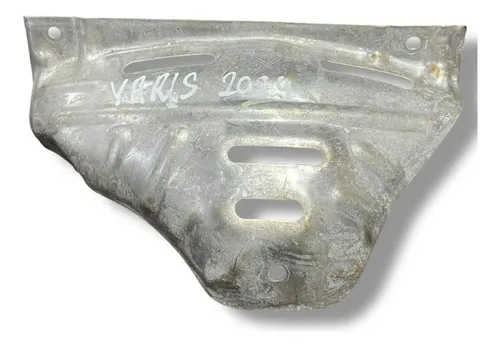 Defletor Calor Escapamento Toyota Yaris 2023 2024 2025 2026